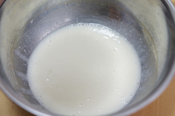 甘酒をなめらかにする