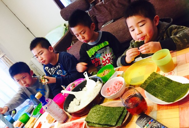 4人でご飯