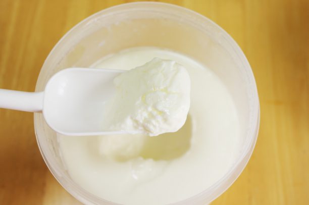 トップバリュの牛乳とヨーグルトで完成