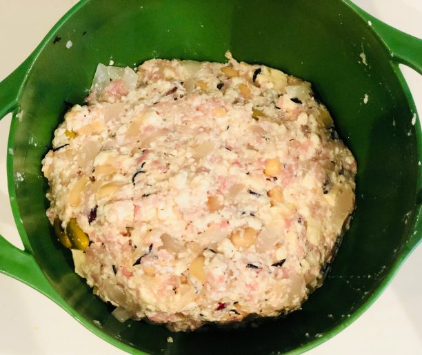 材料を混ぜる