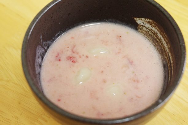 いちご白玉完成