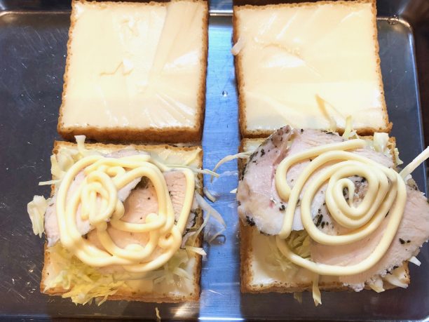 厚揚げ、キャベツ、サラダチキン、マヨネーズ