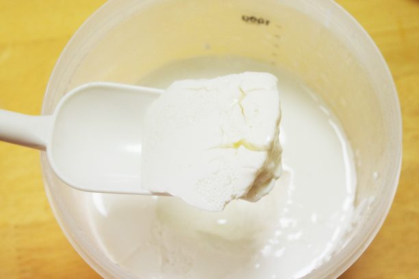 アーモンドヨーグルト完成