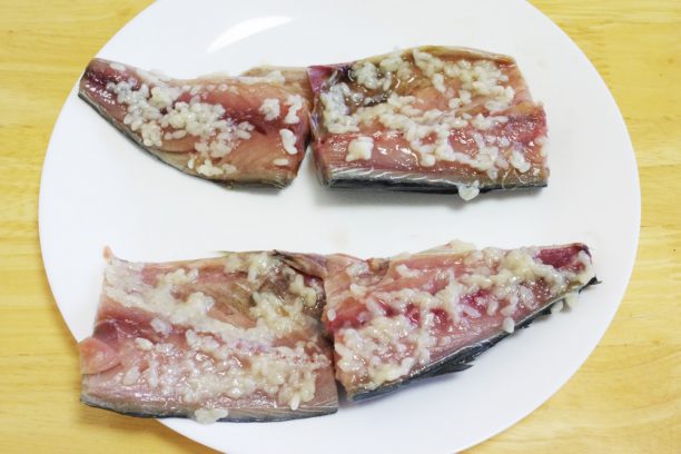 塩麹に漬けた鯖