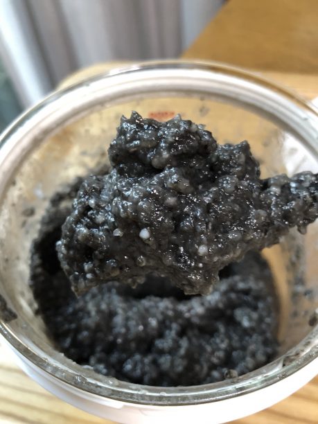 完成した黒麹甘酒