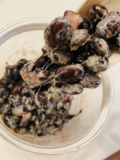 完成した黒豆納豆